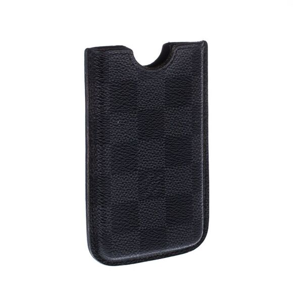 Louis Vuitton Damier Graphite Canvas iPhone 4 Cover - Picture 2 of 4